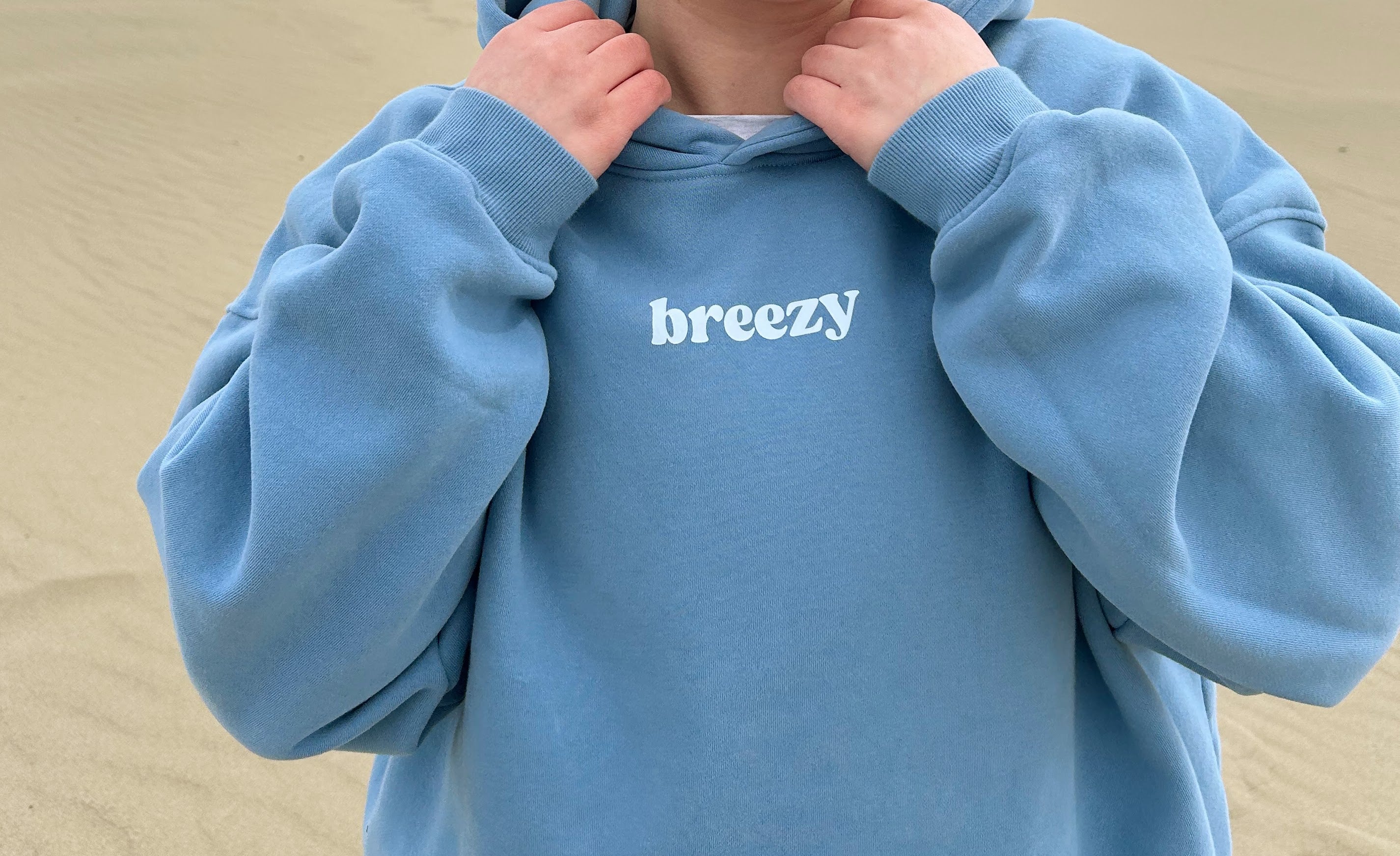 (PRE-ORDER) BREEZY HOODIE